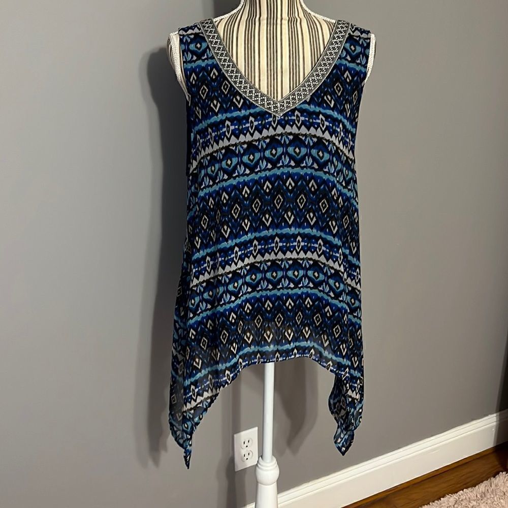 OCTAVIA Tank Blouse. Large.